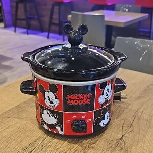 Mickey Mouse Collectible Slow Cooker